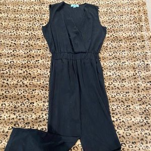 NWOT Karlie Black Cinched Elastic Waist Romper M